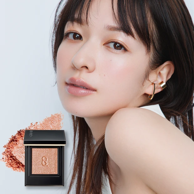 自由な発想で色を重ねる、アイメイクの新たな愉しみ。SUQQUの人気単色ア…