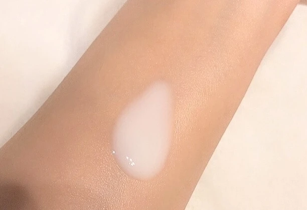 洗顔後はこれ1つ！朝夜の“時短”10秒ケア【「すみっコぐらし」デザイン数量限定発売】_3_1