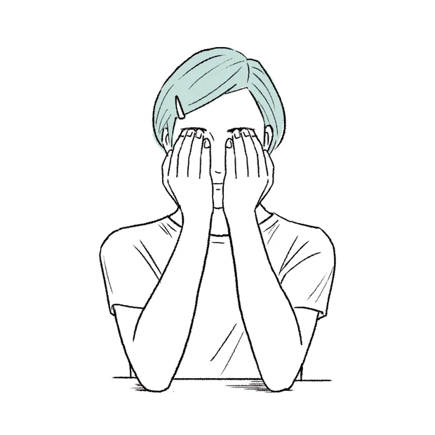 人差し指・中指・薬指を眉に当て、グッと持ち上げると疲れもむくみも取れます。テーブルに肘をつくとやりやすい。