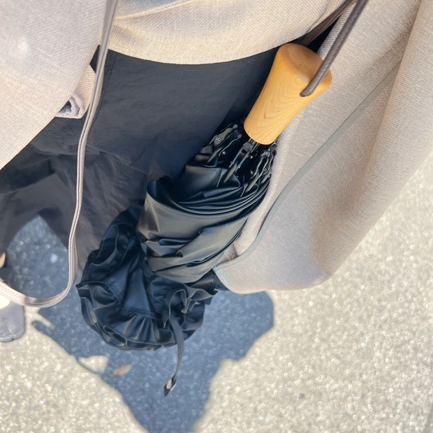 サンバリア100 日傘 紫外線対策 完全遮光 UVカット率100% 暑さ対策 選び方 2段折フリル