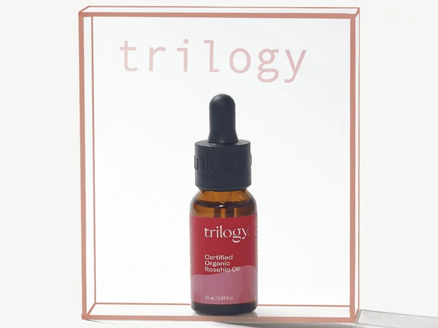 MEGUMIさんもファンの「トリロジー」、大バズりした「ミルクタッチ」ほか、噂の実力派コスメを大解剖