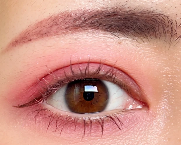 mude　ミュード   フレッシュ ストロベリー エディション　フィルライヴリーアイシャドウパレット　韓国コスメ