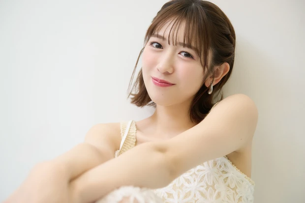 超ときめき♡宣伝部・小泉遥香さん初のソロ写真集「はるのとなり。」が発売! 撮影前の美容ルーティンを取材_2
