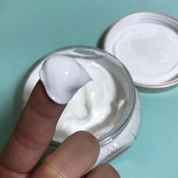 これからの季節に使いたい♪【SABON】 リペアボディクリーム グリーン・ローズ_2