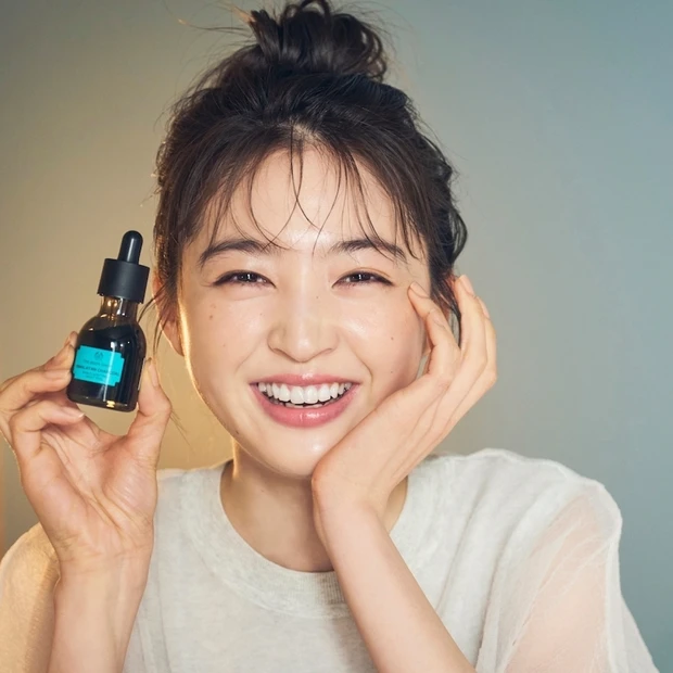 寝ている間に毛穴の汚れにアプローチ。夜用集中美容液でゆらいだ肌を健やかに