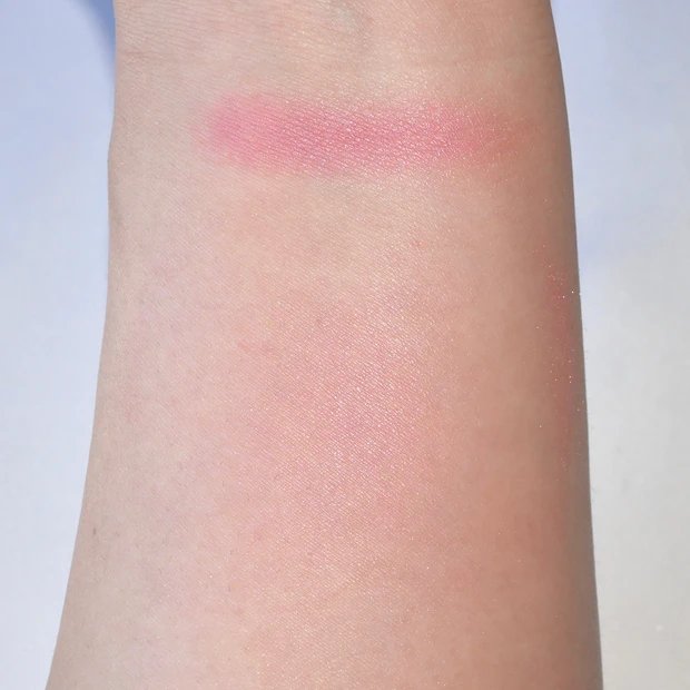 インウイ チーク INOUI 01 スウォッチ