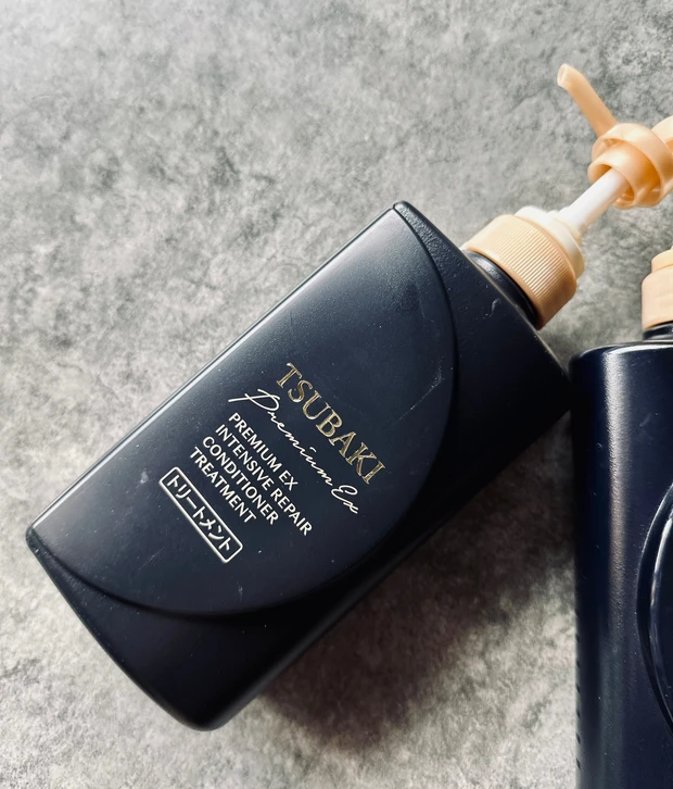 即実感系シャンプ&トリートメント 黒TUBAKI(ツバキ)でダメージケア迷子卒業⁉︎
_2_2