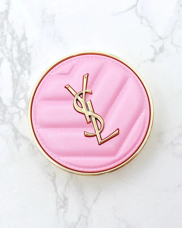 YSL メイクミーブラッシュパウダー 42 のパッケージ画像。