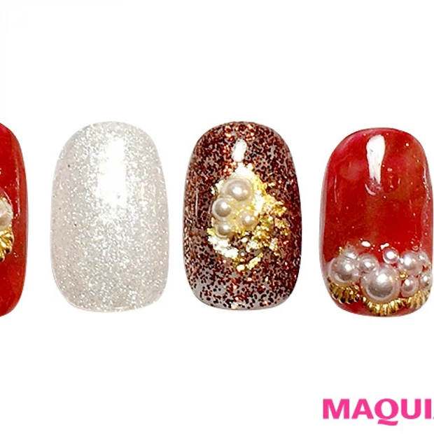 パールのブーケのように、華やかな輝きの「ニューイヤー」ネイル