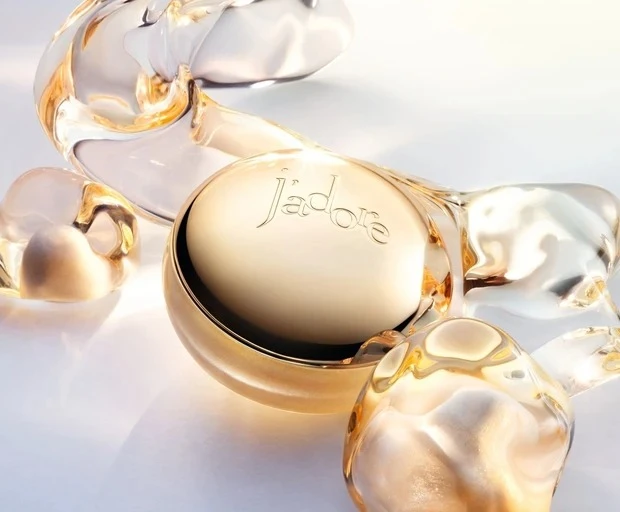 ディオール  ジャドール シマリング ボディ スクラブ