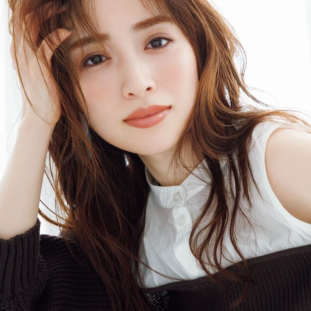 無難から私を解き放つ！ 上質ブラウンメイクで新鮮な印象に