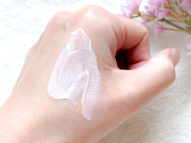 【乾燥敏感肌】乾燥の今でも使い心地が良い♡ ノーファンデに最適な高UV下地♪ラロッシュポゼ_3