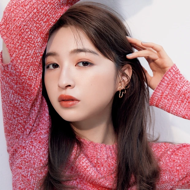 イガリシノブさんの旬テクを公開。 “鼻筋エントランス”のひと工夫で誰でも…