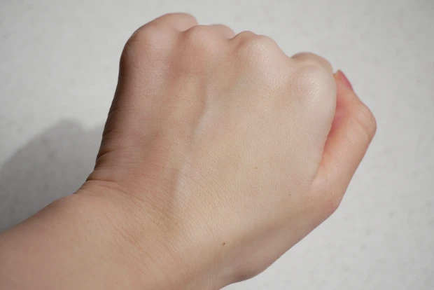 【プリマヴィスタ】新発売の超オイリー肌用下地を乾燥肌が使ってみた｜スキンプロテクトベース〈皮脂崩れ防止〉_3_3