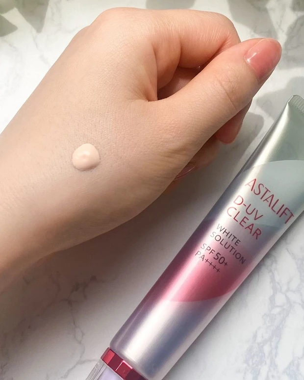 美白派？保湿力派？ASTALIFTのUV下地2種を比べてみました_3_2