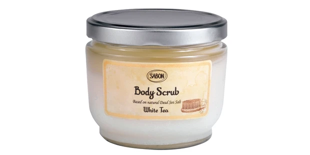 ボディスクラブ ホワイトティー 600g ¥5390／SABON Japan