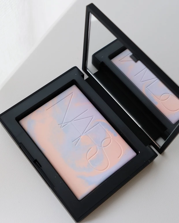 NARS_新作コスメ2024_ライトリフレクティング プリズマティックパウダー 03878