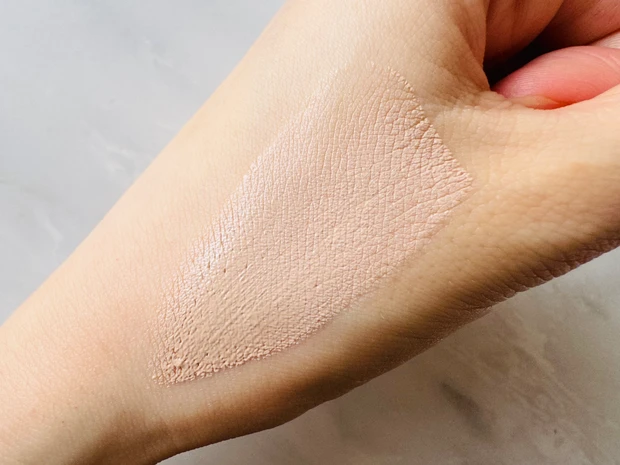 トランシーノの薬用トーンアップCCクリームのテクスチャー