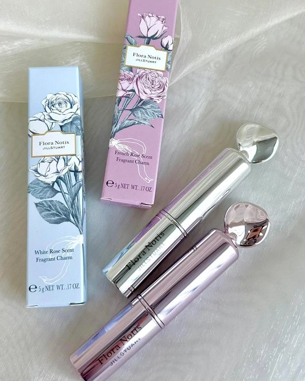 【8位】フローラノーティス ジルスチュアートから2種の限定スティックフレグランス登場!