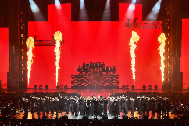 INI アイエヌアイ ライブレポ 東京ドーム 9月17日 ステージ