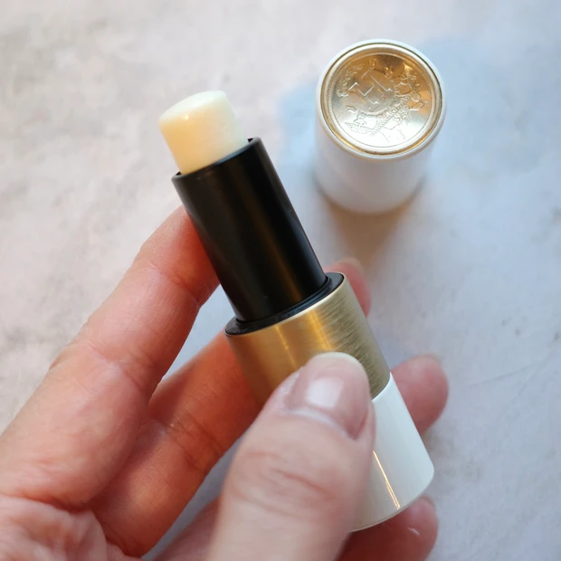 【リップケア】乾燥に負けない！うるうるリップをキープしたい私のおすすめリップ3選♥ギフトにもおすすめ！_4