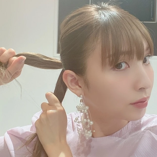《中級編ヘアアレンジ》ねじって引き出して、可愛く立体的に。崩れにくさも抜群!マスクスタイルにもぴったりなヘアスタイル。_6
