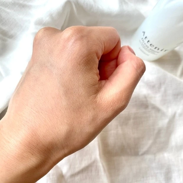 【W高能スキンケア】夏の肌ケアはコレ!美白とシワ改善を目指すドレススノー ローション_3