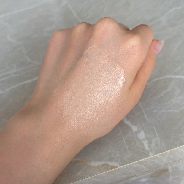 スック　ファンデーション　色選び