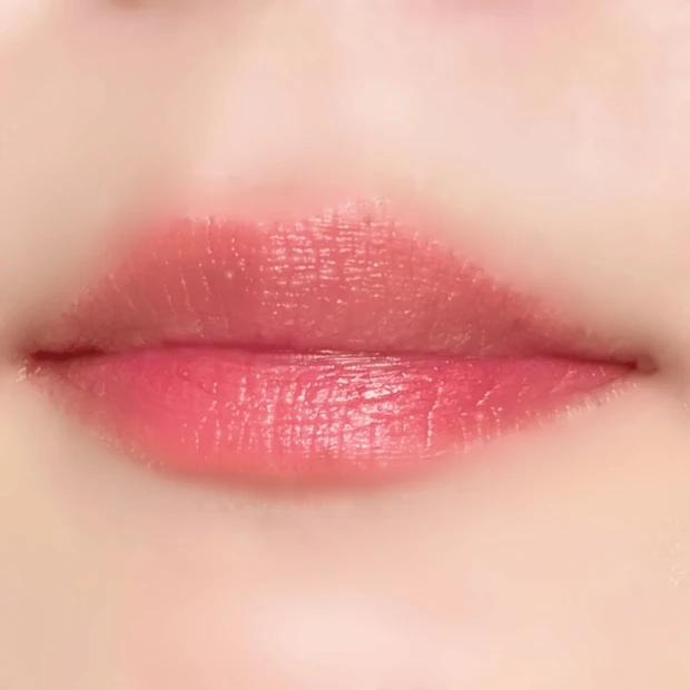 リップ　落ちない　プチプラ