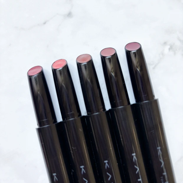 リップモンスター　ツヤバース　パーソナルカラー