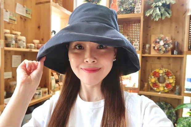 pink trick(ピンクトリック)  完全遮光ツバ広ハットのツバの大きさ