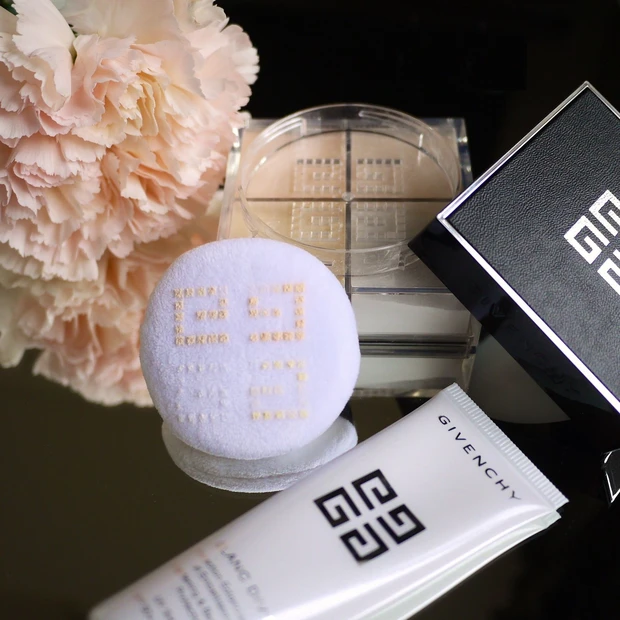 ジバンシイ ハイブリッド下地と透明感パウダーでつくる♡春の軽やか上質肌！