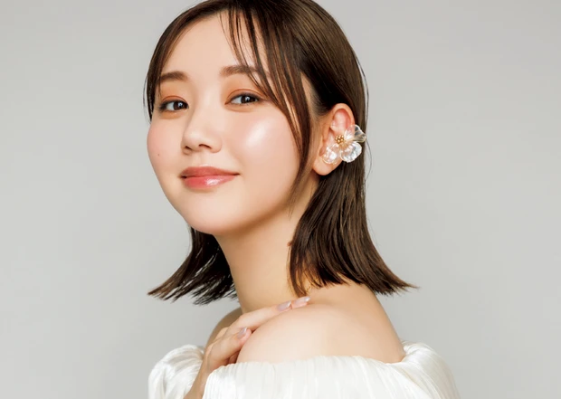 チークで印象操作！ 最新ルック＆チークの入れ方_2_4