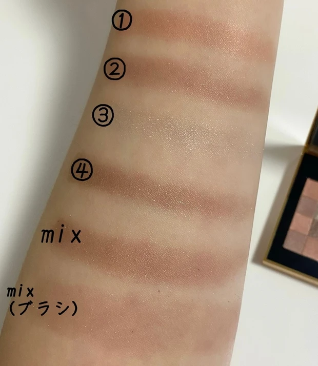 【アンプリチュード】2021年春の新作は、大人スモーキーカラーが美しい✨限定アイシャドウをスウォッチ!_7