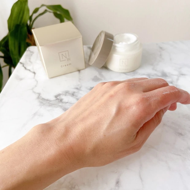 【夏場も使いたい濃密クリーム✨】待望の美白エイジングケアシリーズ「N　organic　Bright　ホワイトリッチ　クリーム」_2_2