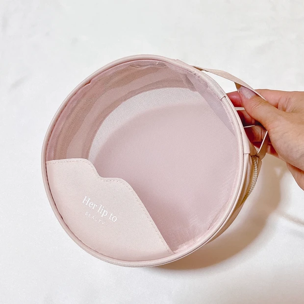 MAQUIA9月号！Herlipto BEAUTYとコラボした付録、まんまるバニティポーチが可愛すぎる♡『明日の私をHAPPYにするポジティブ美容、明日の私をMAKEしよう』
 _3_1