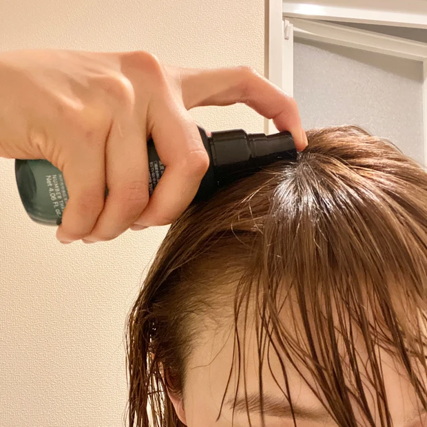 【頭皮ケアで白髪対策】血流を良くし、ほぐして洗う。将来の頭皮へ自己投資！白髪対策ケアにも繋がる。_8_3