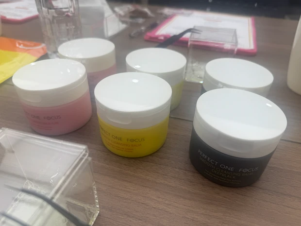 パーフェクトワンフォーカス スムースクレンジングバーム