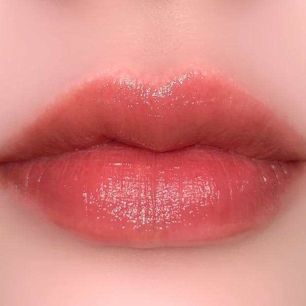 ADDICTION アディクション リップセラムティント 002 サンデーヌード