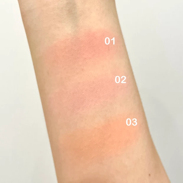 フジコ　どこでもチーク　全色レビュー