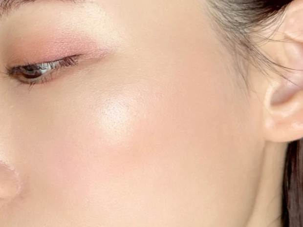 【マキア表紙メイク】10月の表紙は池田エライザさん！ジューシーな果実顔メイクに挑戦！✨_5_3