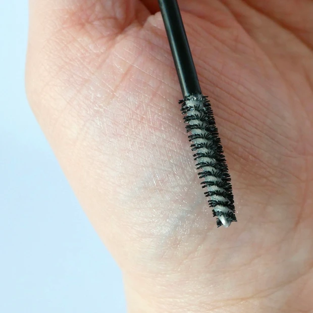 ディファイニング アイラッシュ ベース