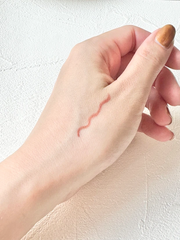 オサジ　アイライナー　カラーライナー　オレンジ　アイメイク