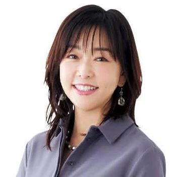 天野佳代子