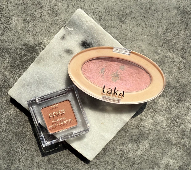 ETVOS(エトヴォス)ミネラルマルチパウダーでつくるワントーンメイク【2025夏新作】
_5