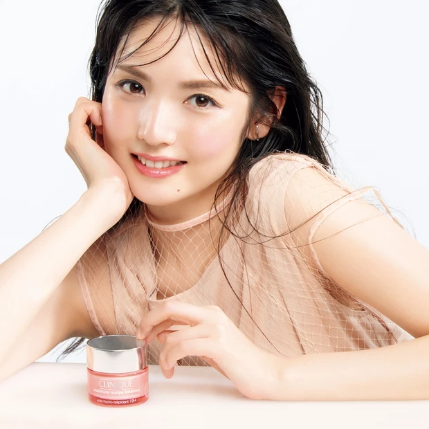 クリニーク×道重さゆみ 今日も未来も。私の肌はずっと潤ってる♡
