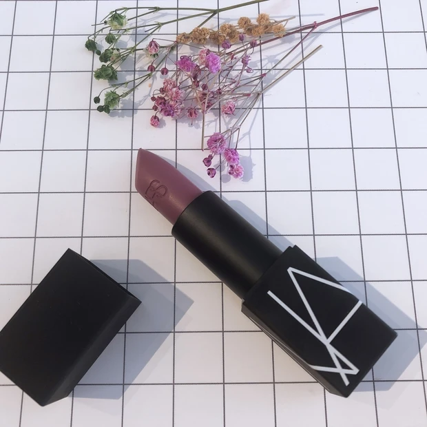 あざとピンクに夢中！秋の新作リップNARS リップスティック 2985