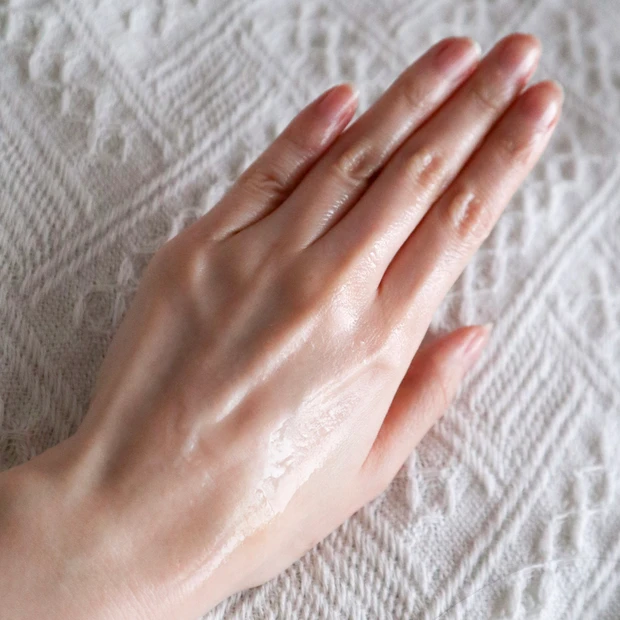 ダルバ ホワイトトリュフファーストスプレーセラム