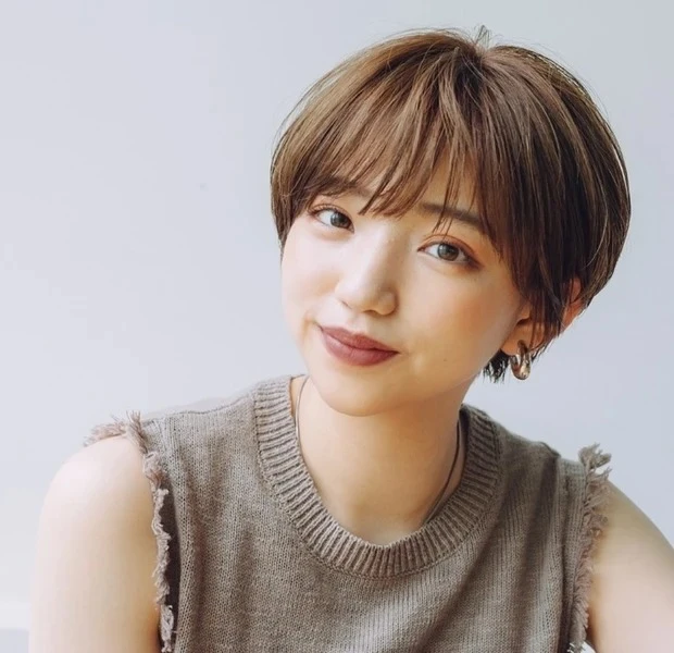 ショート ヘアアレンジ カジュアルもフェミニンもお手の物! 最旬モテ小顔ショート