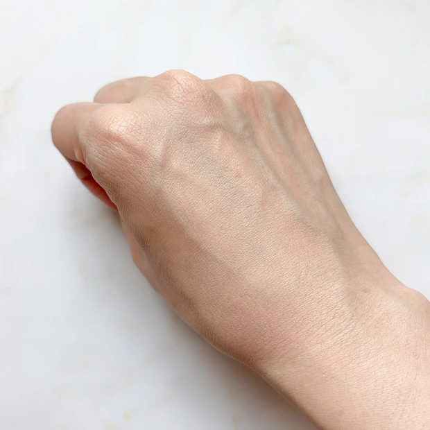 バイユア　ファンデーション